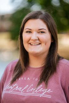 Grace Hoffman '25, Central College student ambassador