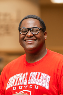 DelTon Alexander '24, Central College student ambassador