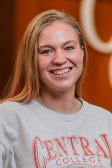 Kami Waymire '24, Central College student ambassador