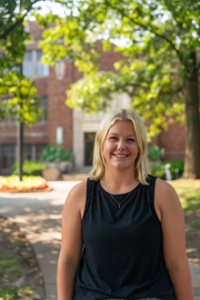 Alaina Bunde ’26, Central College student ambassador